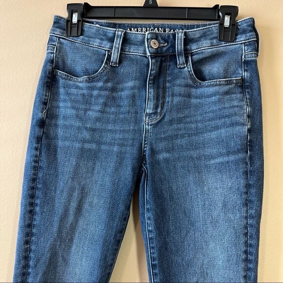 ✨ American Eagle Women’s Hi Rise Jegging Jeans 2 - Picture 2 of 9
